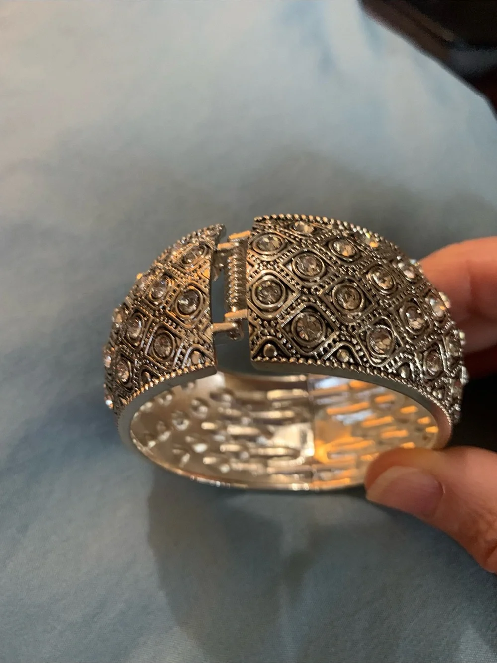 Retro Silver Metal Clear Diamanté Crystal Hinged Dome Bangle Bracelet